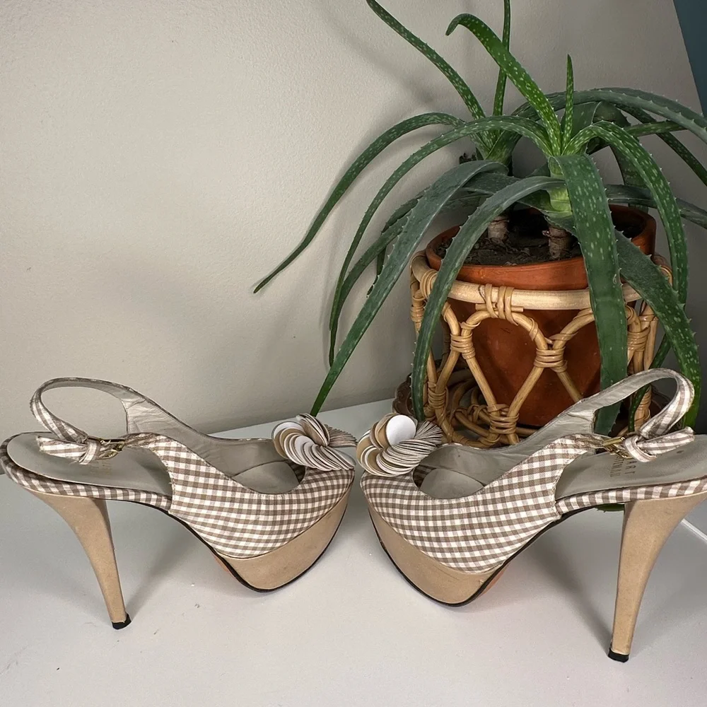 Stuart Weitzman Gingham Slingback Heels 7M | Platform Peep Toe Floral Bow - Picture 4 of 14